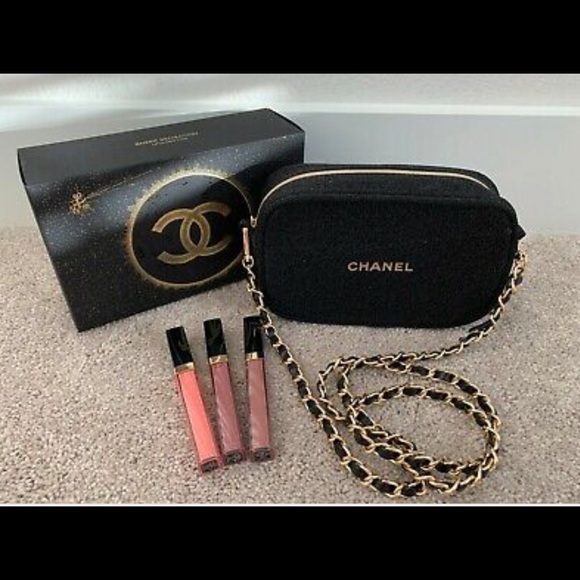 CHANEL Handbags - Brand new Chanel 2020 Holiday lip collection